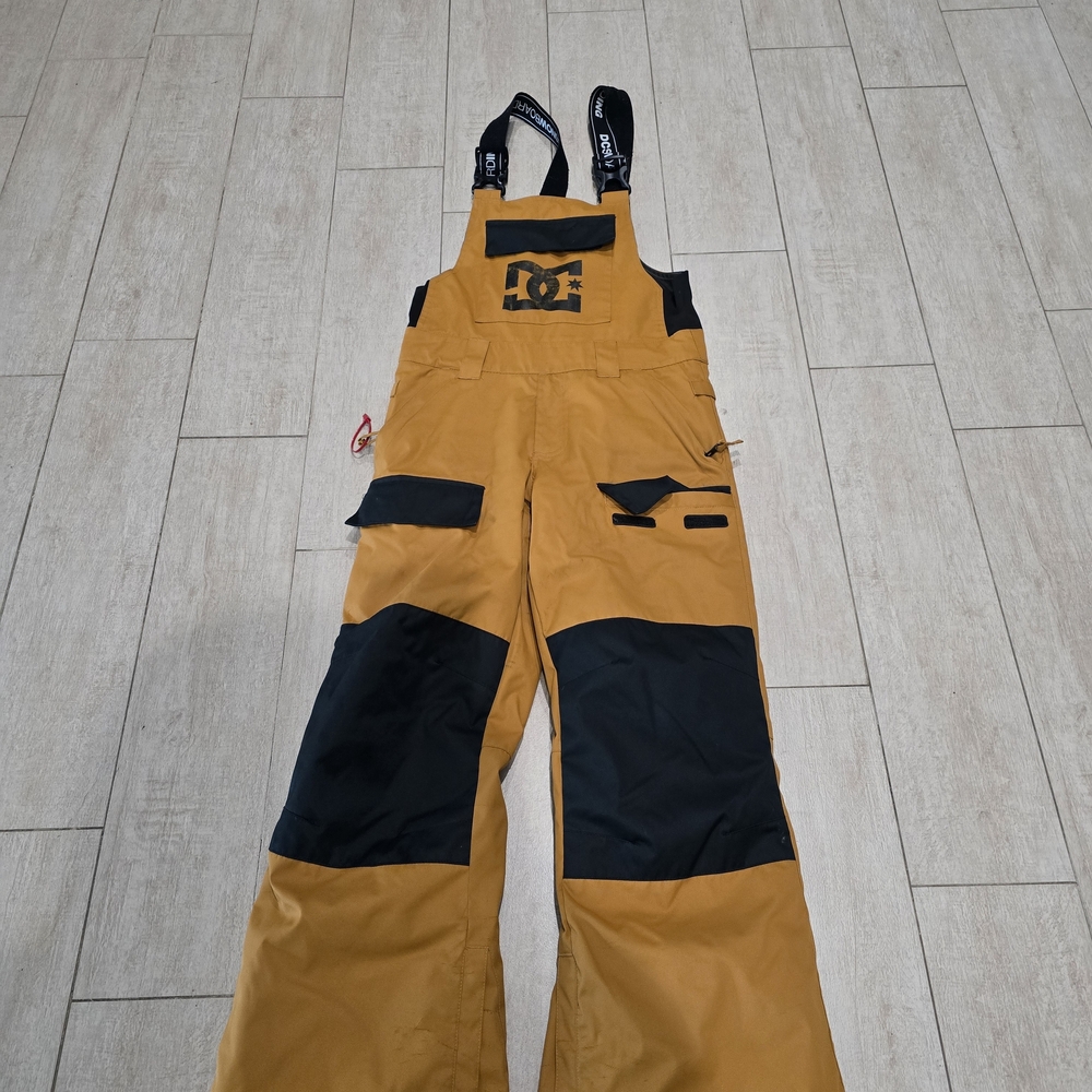 DC Kids Snow Bibs in Black and Gold